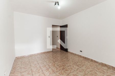 Suíte de casa à venda com 4 quartos, 180m² em Vila Taquari, São Paulo