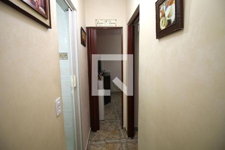 Corredor de apartamento à venda com 2 quartos, 52m² em Penha, Rio de Janeiro