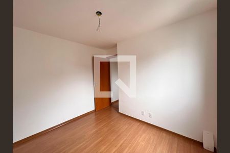 Quarto 2 de apartamento para alugar com 2 quartos, 47m² em Jardim Nova Europa, Campinas