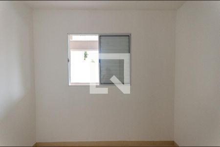 Quarto 1 de apartamento para alugar com 2 quartos, 40m² em Jaguará, São Paulo