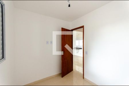 Quarto 1 de apartamento para alugar com 2 quartos, 40m² em Jaguará, São Paulo