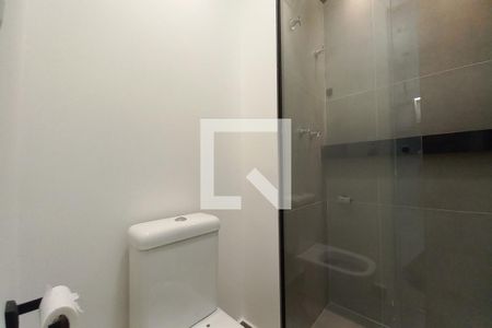 Banheiro de apartamento para alugar com 1 quarto, 33m² em Parque Industrial, Campinas