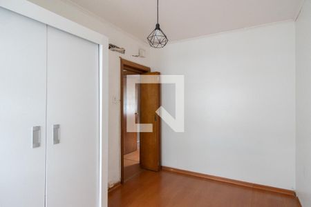 Quarto 2 de apartamento para alugar com 2 quartos, 66m² em Teresópolis, Porto Alegre