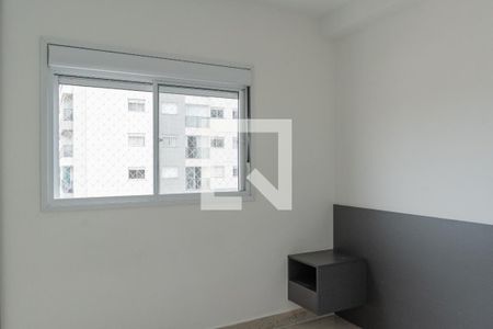 Quarto 2 de apartamento para alugar com 2 quartos, 45m² em Vila Invernada, São Paulo