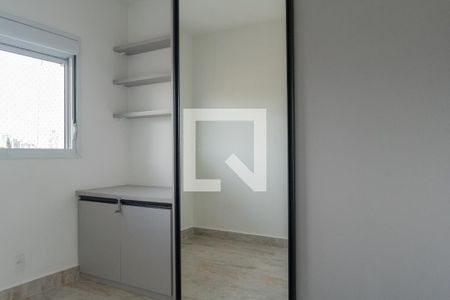 Quarto 1 de apartamento para alugar com 2 quartos, 45m² em Vila Invernada, São Paulo