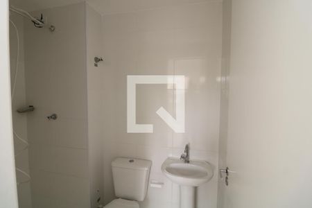 Banheiro de apartamento para alugar com 1 quarto, 24m² em Cidade Satelite Santa Barbara, São Paulo