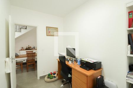 Quarto 1 de casa à venda com 3 quartos, 300m² em Parque Sao Domingos, São Paulo