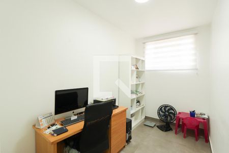 Quarto 1 de casa à venda com 3 quartos, 300m² em Parque Sao Domingos, São Paulo