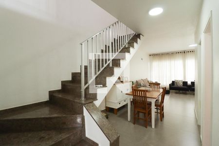 Sala de casa à venda com 3 quartos, 300m² em Parque Sao Domingos, São Paulo