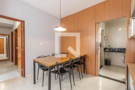 Sala de apartamento à venda com 3 quartos, 80m² em Buritis, Belo Horizonte