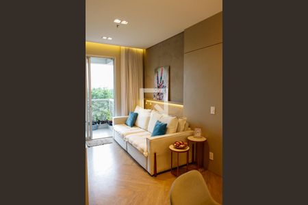 Sala de apartamento à venda com 2 quartos, 62m² em Industrial Autonomistas, Osasco