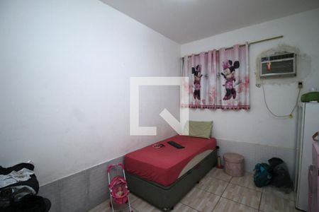 Quarto 2 de casa para alugar com 2 quartos, 170m² em Olaria, Rio de Janeiro