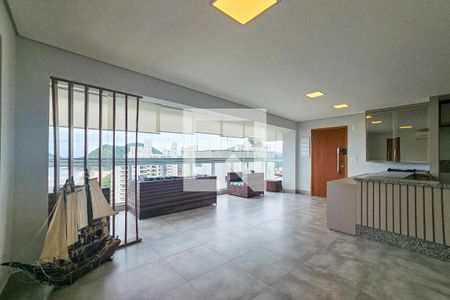 Sala de apartamento para alugar com 3 quartos, 254m² em Jardim Las Palmas, Guarujá