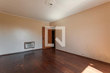 Casa à venda com 560m², 5 quartos e 5 vagas Casa à venda com 560m², 5 quartos e 5 vagasQuarto 2