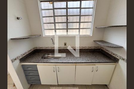 Apartamento para alugar com 2 quartos, 55m² em Flávio Marques Lisboa, Belo Horizonte