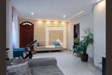 Sala de casa à venda com 3 quartos, 184m² em Fernão Dias, Belo Horizonte