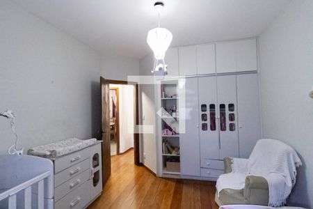 Quarto 1 de casa à venda com 3 quartos, 184m² em Fernão Dias, Belo Horizonte