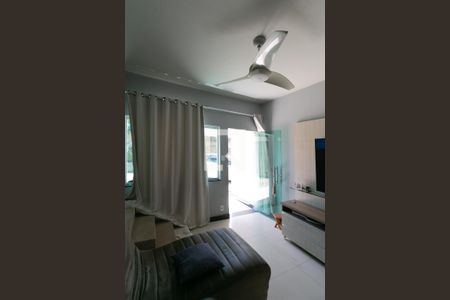 Sala de casa à venda com 3 quartos, 360m² em São Sebastião, Belo Horizonte