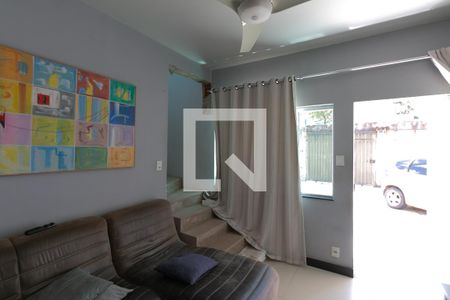 Sala de casa à venda com 3 quartos, 360m² em São Sebastião, Belo Horizonte