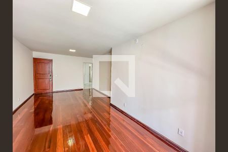 Apartamento para alugar com 3 quartos, 105m² em Laranjeiras, Rio de Janeiro