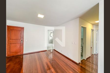 Apartamento para alugar com 3 quartos, 105m² em Laranjeiras, Rio de Janeiro