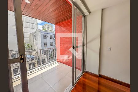 Apartamento para alugar com 3 quartos, 105m² em Laranjeiras, Rio de Janeiro