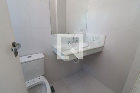 Banheiro da Suíte 1 de apartamento para alugar com 4 quartos, 164m² em Jardim Guanabara, Rio de Janeiro