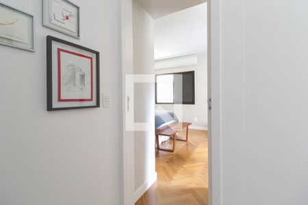 Suíte 1 de apartamento à venda com 1 quarto, 70m² em Vila Nova Conceição, São Paulo