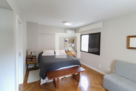 Suíte 1 de apartamento à venda com 1 quarto, 70m² em Vila Nova Conceição, São Paulo