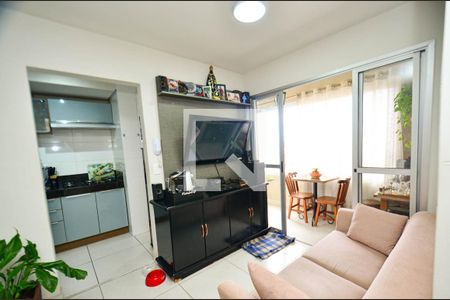 Sala de apartamento à venda com 3 quartos, 74m² em São Geraldo, Belo Horizonte