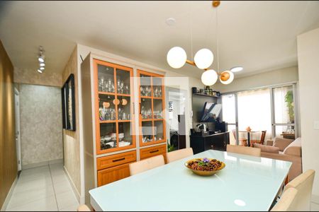 Sala de apartamento à venda com 3 quartos, 74m² em São Geraldo, Belo Horizonte