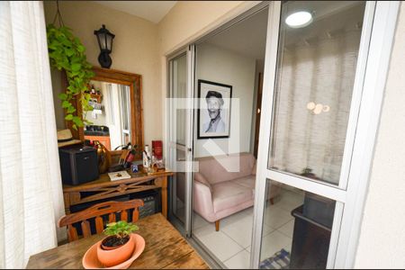 Varanda de apartamento à venda com 3 quartos, 74m² em São Geraldo, Belo Horizonte