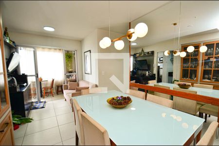 Sala de apartamento à venda com 3 quartos, 74m² em São Geraldo, Belo Horizonte