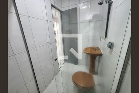 Banheiro de kitnet/studio para alugar com 1 quarto, 36m² em Botafogo, Campinas