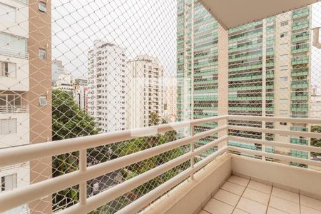 Varanda de apartamento para alugar com 2 quartos, 70m² em Indianópolis, São Paulo