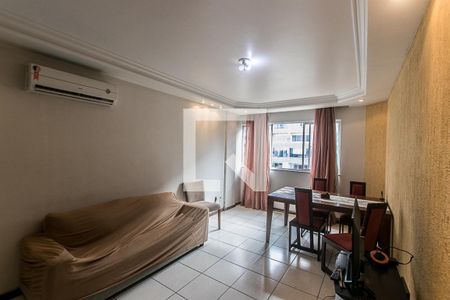 Sala de apartamento para alugar com 2 quartos, 78m² em Armação, Salvador