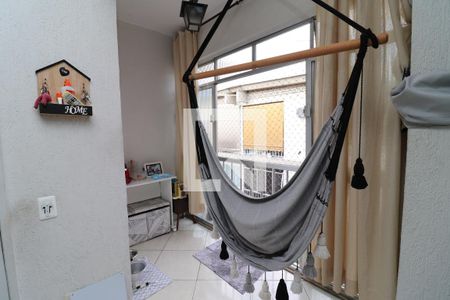 Sala de apartamento à venda com 3 quartos, 70m² em Jardim Carioca, Rio de Janeiro