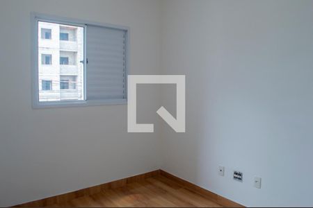 Quarto 2 de apartamento para alugar com 2 quartos, 45m² em Jardim Betania, Sorocaba