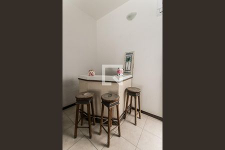 Sala de casa para alugar com 4 quartos, 194m² em Praia do Flamengo, Salvador