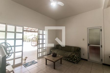 Sala de casa para alugar com 4 quartos, 194m² em Praia do Flamengo, Salvador