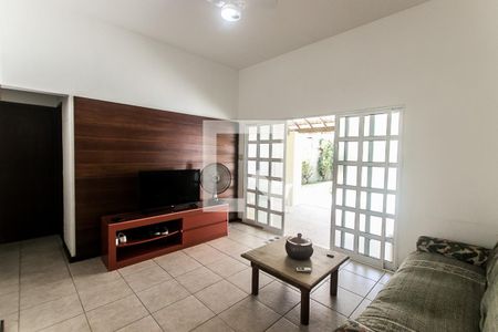 Sala de casa para alugar com 4 quartos, 194m² em Praia do Flamengo, Salvador