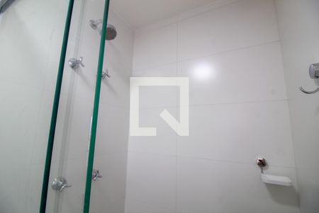 Banheiro de apartamento para alugar com 1 quarto, 36m² em Santo Amaro, São Paulo