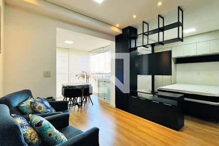 Sala de apartamento para alugar com 1 quarto, 38m² em Jardim Flor da Montanha, Guarulhos