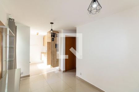 Sala de apartamento para alugar com 2 quartos, 44m² em Campo Grande, Rio de Janeiro