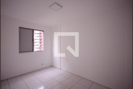 Quarto 1  de apartamento para alugar com 2 quartos, 50m² em Jardim Celeste, São Paulo