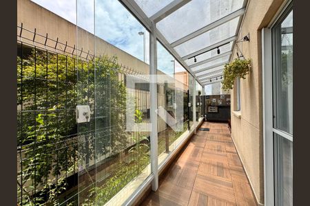 Apartamento à venda com 63m², 2 quartos e 1 vaga Apartamento à venda com 63m², 2 quartos e 1 vagaVaranda gourmet