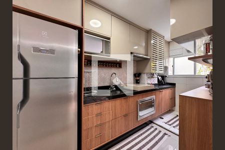 Apartamento à venda com 63m², 2 quartos e 1 vaga Apartamento à venda com 63m², 2 quartos e 1 vagaCozinha