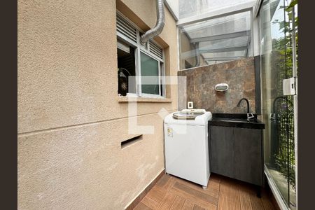 Apartamento à venda com 63m², 2 quartos e 1 vaga Apartamento à venda com 63m², 2 quartos e 1 vagaLavanderia