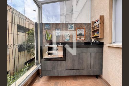 Apartamento à venda com 63m², 2 quartos e 1 vaga Apartamento à venda com 63m², 2 quartos e 1 vagaVaranda gourmet