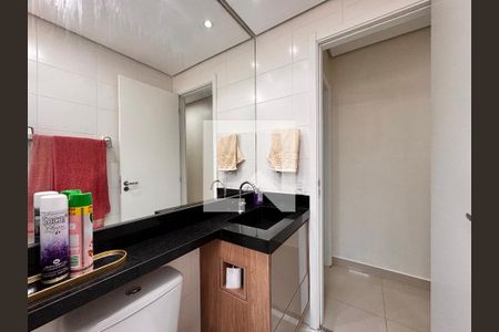 Apartamento à venda com 63m², 2 quartos e 1 vaga Apartamento à venda com 63m², 2 quartos e 1 vagaBanheiro